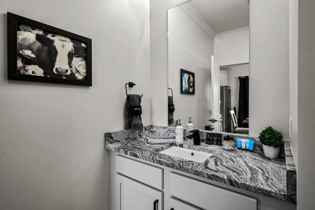 *Dog Friendly*Modern Home-Minutes To Dollywood, Gatlinburg, Smoky Mountains & Pigeon Forge! Buitenkant foto