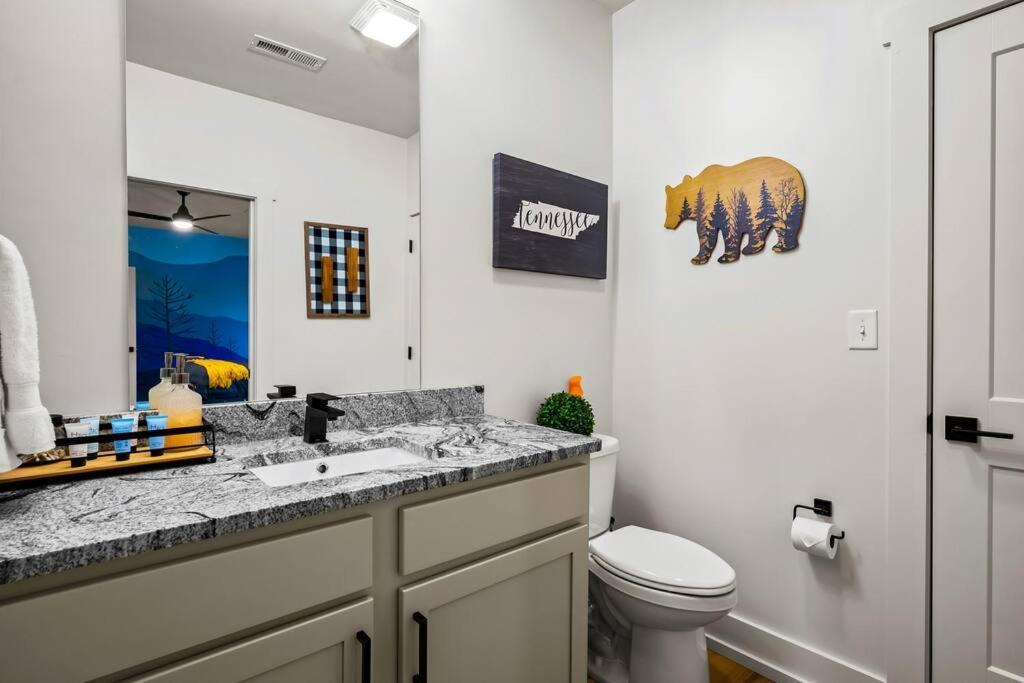 *Dog Friendly*Modern Home-Minutes To Dollywood, Gatlinburg, Smoky Mountains & Pigeon Forge! Buitenkant foto